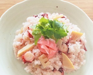 タコのサクラ寿司